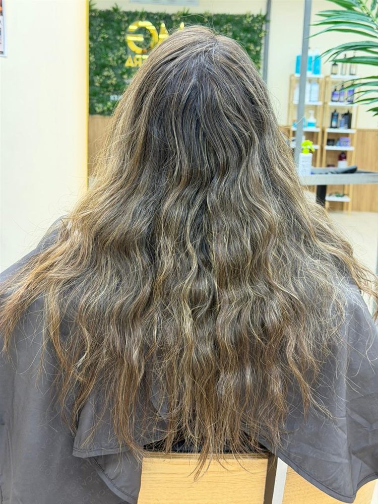 Transformación de color en Muy Gera Studio — antes